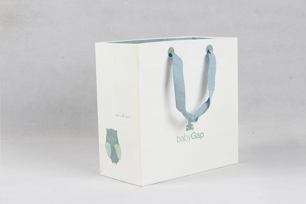 BABYGAP高檔服裝牛皮紙袋定制 BABYGAP高檔服裝牛皮紙袋定制
