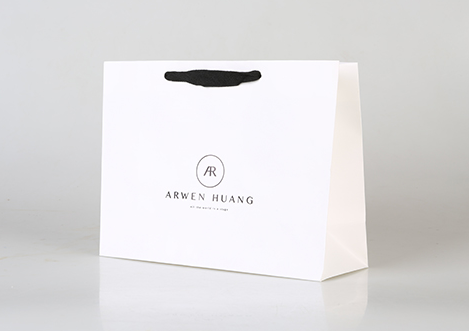 如何定制服裝紙袋，才能增加自己的品牌效應(yīng)