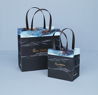 定制手提紙袋時如何搭配好的提手