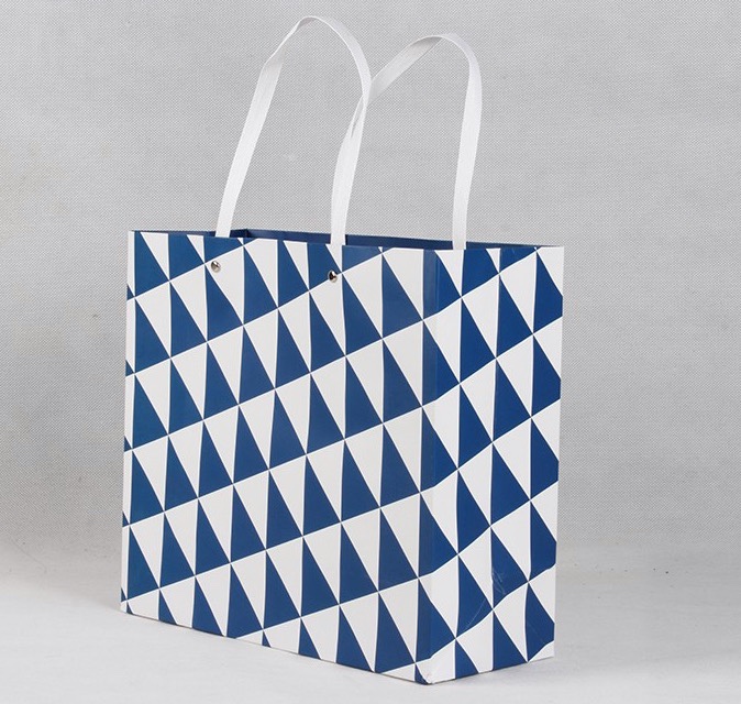 紙袋必須要覆膜嗎？