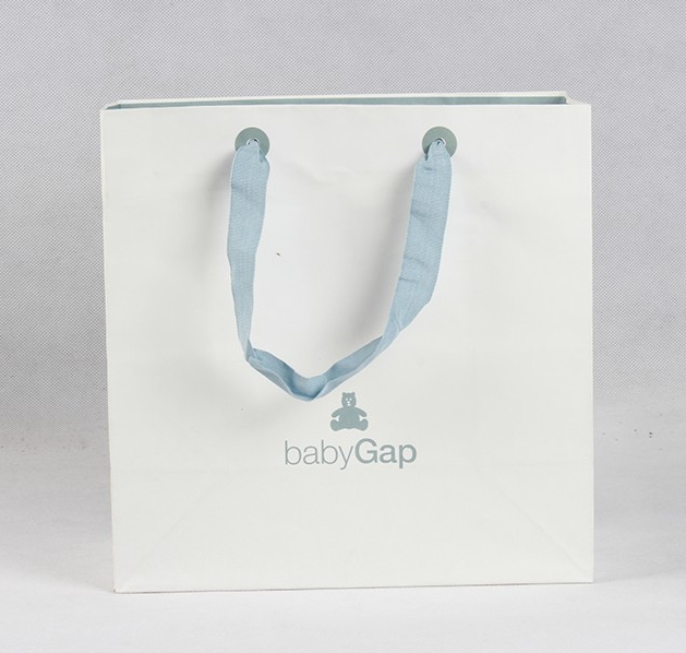 細(xì)節(jié)致勝，服裝紙袋需要做好哪幾個(gè)細(xì)節(jié)設(shè)計(jì)？